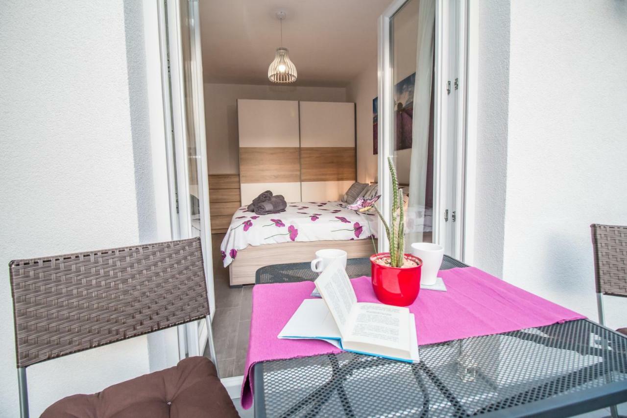 Sunny Point Apartment Rovinj Exterior photo