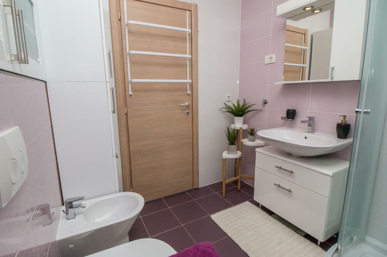 Sunny Point Apartment Rovinj Exterior photo